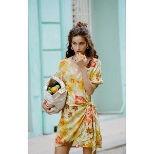 Faithfull The Brand Lotta Wrap Mini Dress Sz 8 Yellow Floral Tropical Print Tie